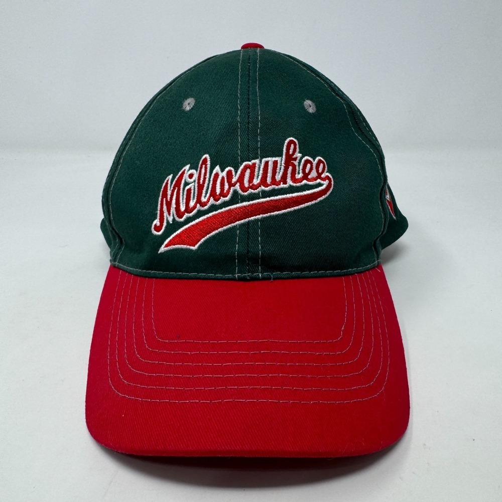 Vintage Milwaukee Bucks Spellout NBA Green Red Adjustable Strapback Hat Cap